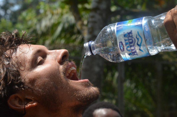 Ibu Tirto of AQUA is sponsoring the big longhouse in Tembak, so the Eco Warriors are drinking AQUA !